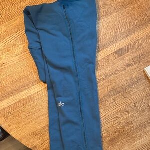 Alo Dark Teal Leggings